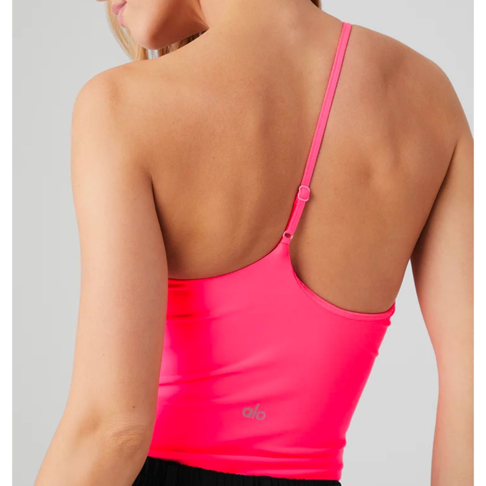 New ALO Yoga Pink Airlift Plie Bodysuit